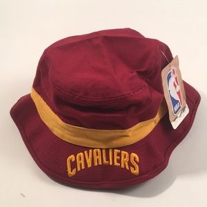 Adidas Cleveland Cavs Cavaliers bucket hap cap